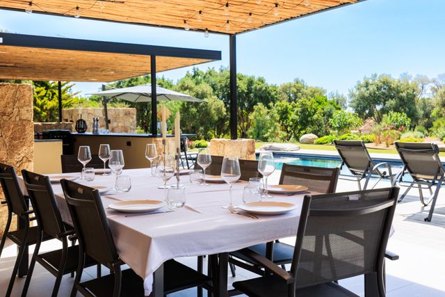 Afficher la photo en grand maison à louer - 7 pièces - 300.0 m2 - ZONZA - 201 - CORSE - Century 21 Demeures Conseils