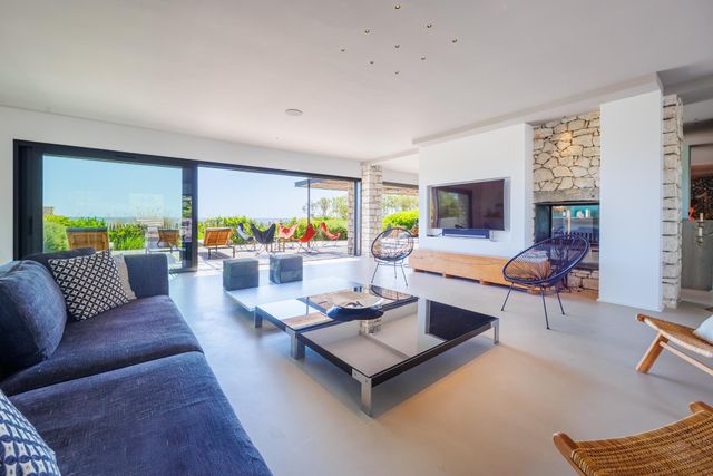 Afficher la photo en grand maison à louer - 7 pièces - 265.0 m2 - LECCI - 201 - CORSE - Century 21 Demeures Conseils