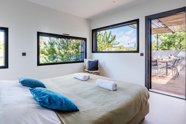 Afficher la photo en grand maison à louer - 7 pièces - 265.0 m2 - LECCI - 201 - CORSE - Century 21 Demeures Conseils