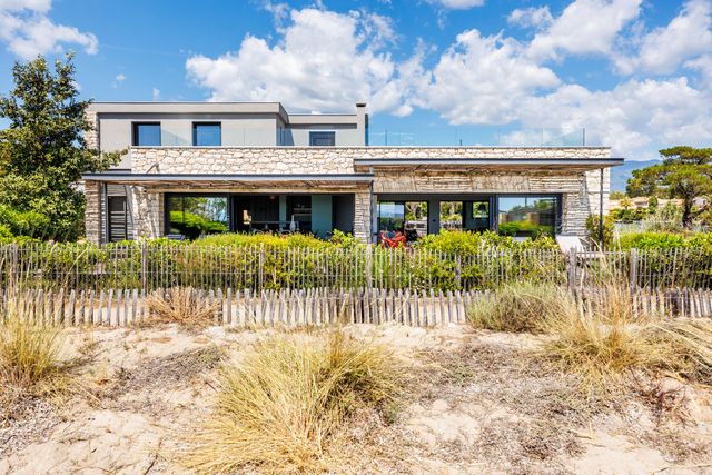 Afficher la photo en grand maison à louer - 7 pièces - 265.0 m2 - LECCI - 201 - CORSE - Century 21 Demeures Conseils