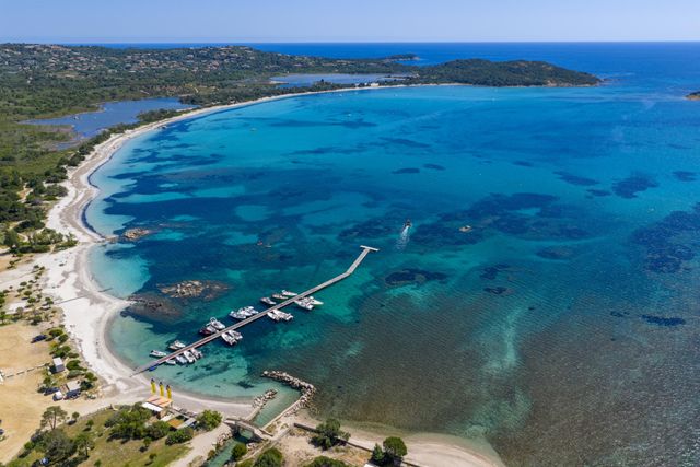 Afficher la photo en grand maison à louer - 7 pièces - 265.0 m2 - LECCI - 201 - CORSE - Century 21 Demeures Conseils