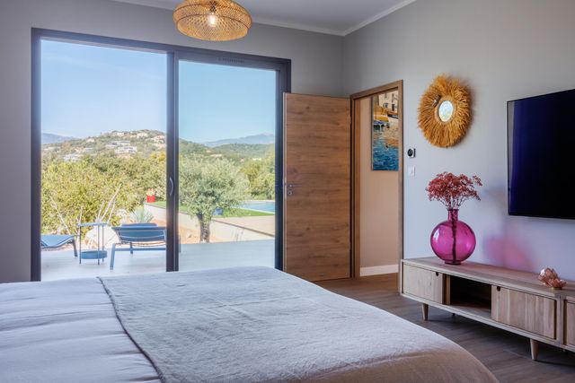 maison à louer - 4 pièces - 190.0 m2 - ZONZA - 201 - CORSE - Century 21 Demeures Conseils