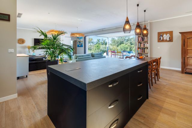 maison à louer - 4 pièces - 190.0 m2 - ZONZA - 201 - CORSE - Century 21 Demeures Conseils