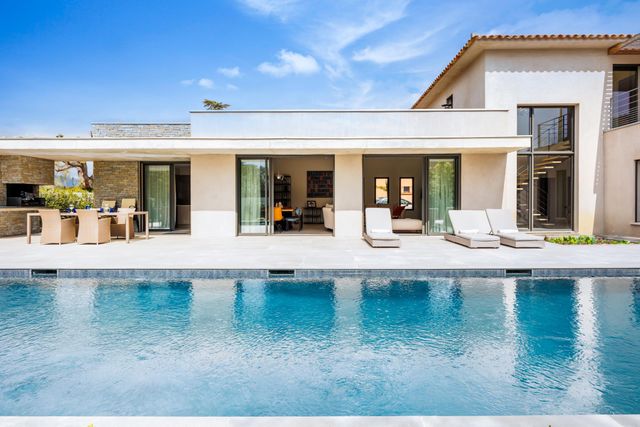 maison à louer - 5 pièces - 200.0 m2 - PORTO VECCHIO - 201 - CORSE - Century 21 Demeures Conseils