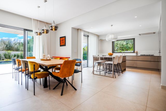 maison à louer - 5 pièces - 200.0 m2 - PORTO VECCHIO - 201 - CORSE - Century 21 Demeures Conseils