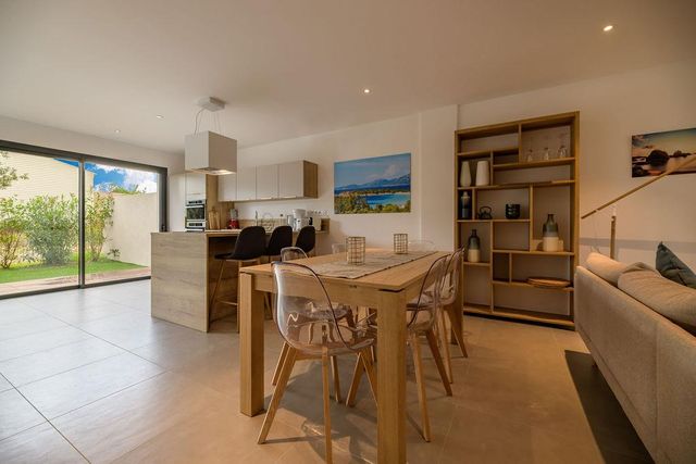 maison à louer - 5 pièces - 140.0 m2 - LECCI - 201 - CORSE - Century 21 Demeures Conseils