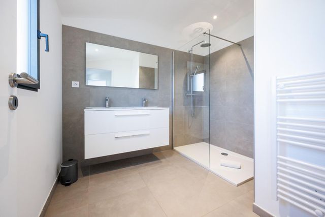 maison à louer - 5 pièces - 140.0 m2 - LECCI - 201 - CORSE - Century 21 Demeures Conseils