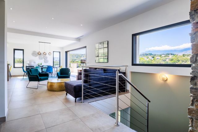 maison à vendre - 4 pièces - 141.0 m2 - PORTO VECCHIO - 201 - CORSE - Century 21 Demeures Conseils