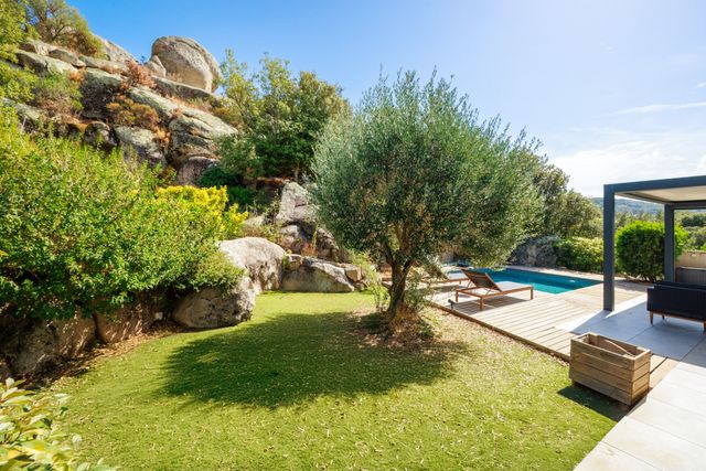 maison à vendre - 4 pièces - 141.0 m2 - PORTO VECCHIO - 201 - CORSE - Century 21 Demeures Conseils