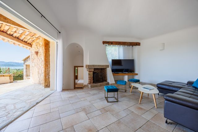 maison à vendre - 5 pièces - 144.0 m2 - ZONZA - 201 - CORSE - Century 21 Demeures Conseils